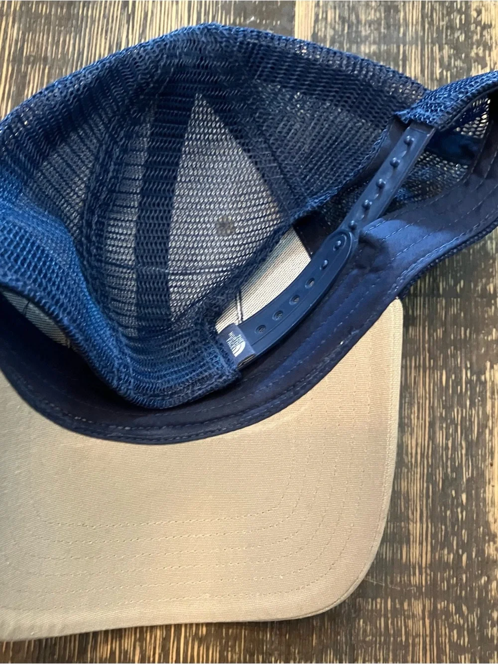 Men’s The North Face Tan and Navy Trucker Hat
